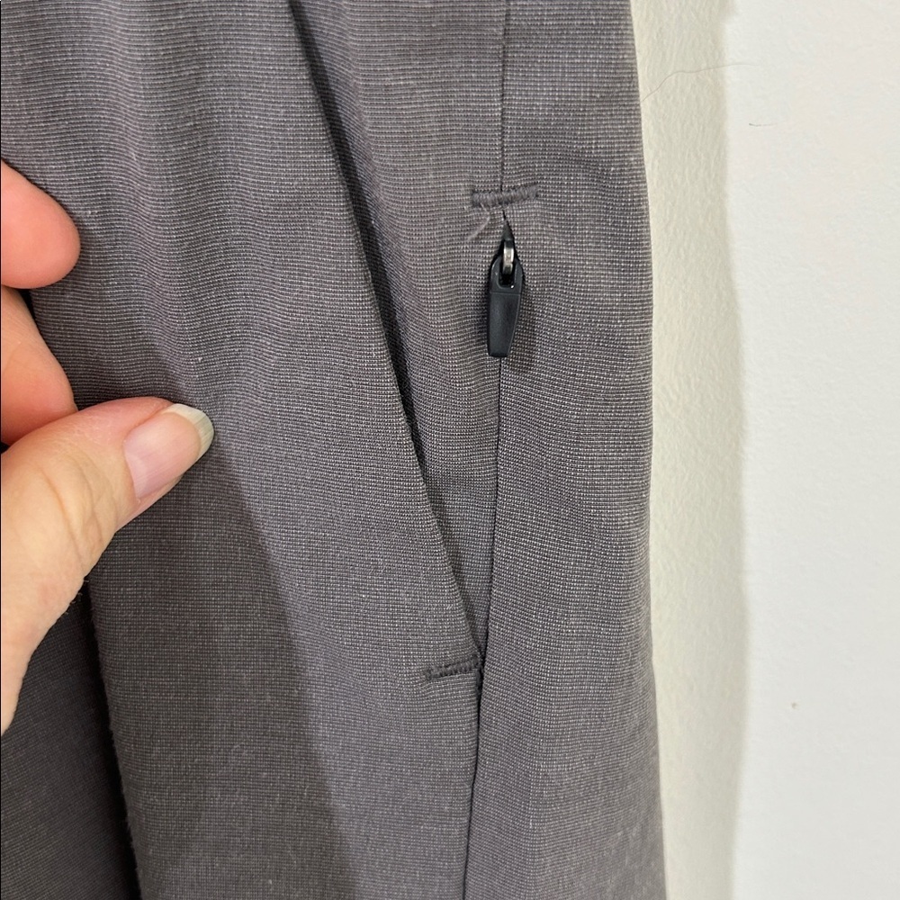VUORI Aim Pants 30” Gray Size 33” Waist - Picture 8 of 16